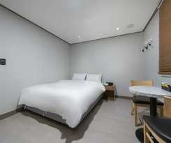 Hotel Yongin No 25 Yongin Terminal Branch