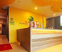 Hotel OYO 90478 Marina World