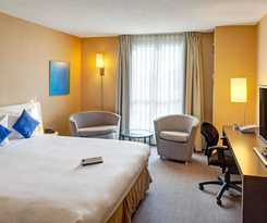  Novotel Toronto Centre