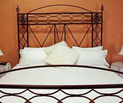 Mountain Manor Guest House and Executive Suites