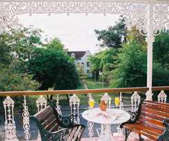 Hotel Evergreen Manor and Spa