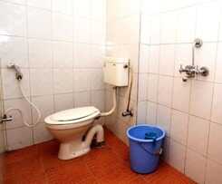 Hotel Goroomgo Blue Moon Guest House Guwahati