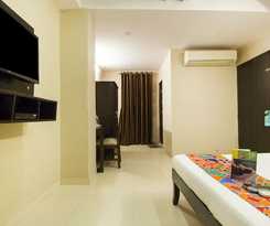 FabExpress Travelers Lodge