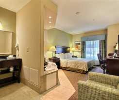 Hotel Magnolia Inn and Suites