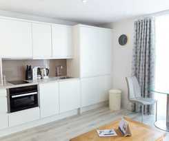 Citystay - Midsummer Mews