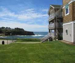 Whale Pointe at Depoe Bay