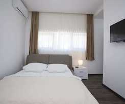 Hotel Helena Apartments
