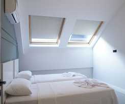 Juglans Suites