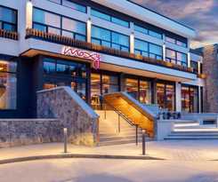 Hotel Moxy Banff