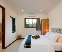 Echo Beach Villa and Apartment