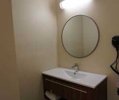 Hotel Rose Garden Inn