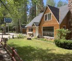 Hotel Grey Squirrel Resort