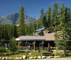 Hotel Sunwapta Falls Rocky Mountain Lodge