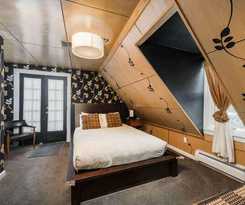 Queen Anne Bed And Breakfast