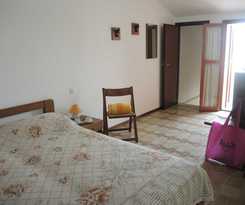 Condominio Carina