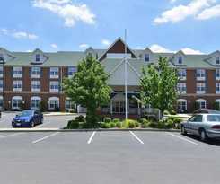 Hotel BlissPoint Inn and Suites