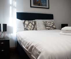 UStay 27 Stanley Street Party Apartments
