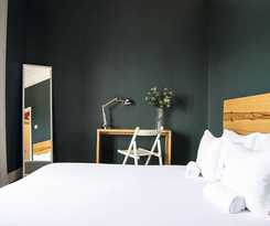 Avenue Hostel & Suites