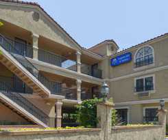 Hotel Laguna Inn and Suites