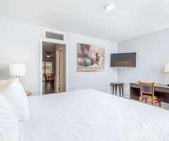 Westridge Motor Inn
