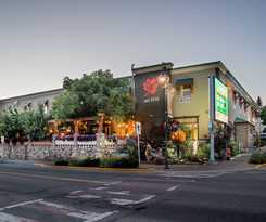 Hotel Creston