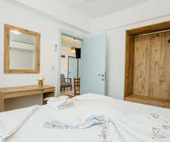 Azra Apart and Otel