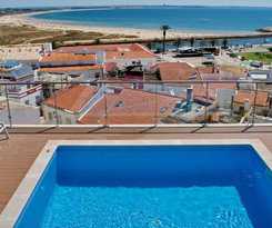 Top City Hostel and Suites