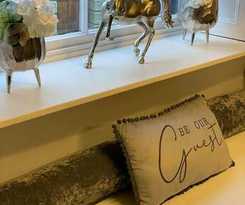 Hotel Remarkable 5-bed House in Ross-on-wye