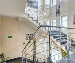3 city hostel