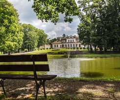 Hotel Dw&oacute;r Kombornia Hotel and SPA