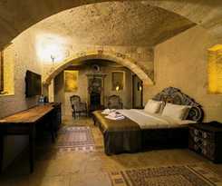  CAPP ROYAL CAVE HOTEL