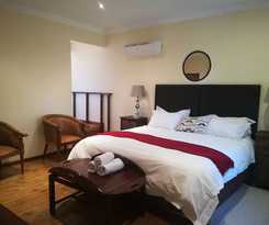 The Moon and Sixpence Garden Guest House