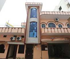 OYO 17171 Sandhya Guest House