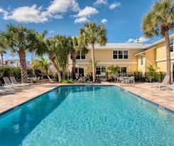 Hotel Escape Resort and Marina