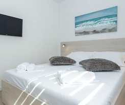 Apartments and Rooms Villa Casia