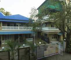 Hotel OYO 22919 Blue Roof Sea Side