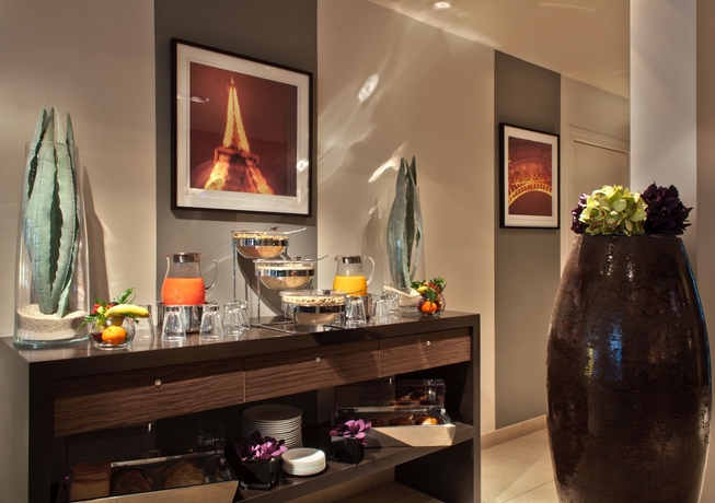 Holiday Inn Paris Elysees