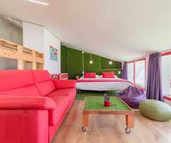 Tomate Rooms