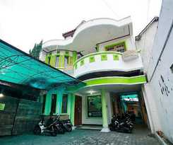OYO 418 Setra House