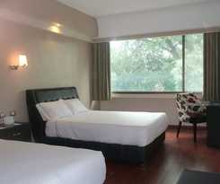 Hotel Diana Del Bosque By Dot Urban