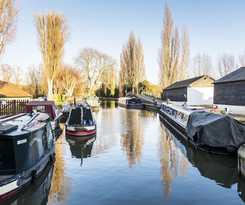 Roydon Marina Village