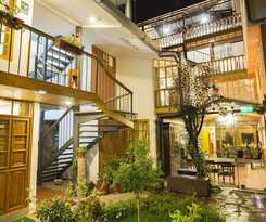 MOAF Cusco Boutique