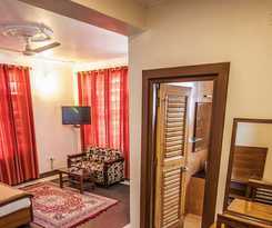 Hotel WOWSTAYZ The Lodge