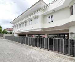 Hotel Urbanview Syariah Casa Azmya Yogyakarta