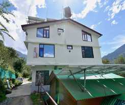 OYO 9480 Sun N Snow Resort