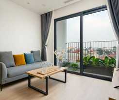 The Galaxy Home Apartment Doi Can
