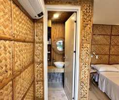 Hotel Bamboo House Beach Lodge and Restaurant