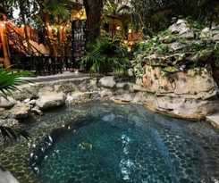 TREBOL HOTEL