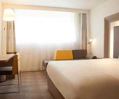 B&B Cergy Port 4 étoiles