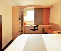 Hotel Ibis Evry Courcouronnes